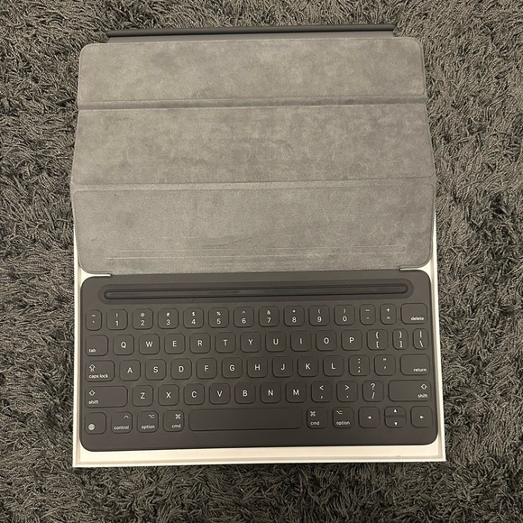 APPLE | Smart Keyboard for iPad - Picture 4 of 4